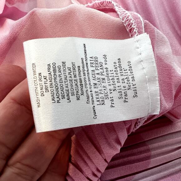 LEO & UGO YE453 Barbie Pink Pleated Summer Floral Short Sleeve Blouse Large - Picture 7 of 8